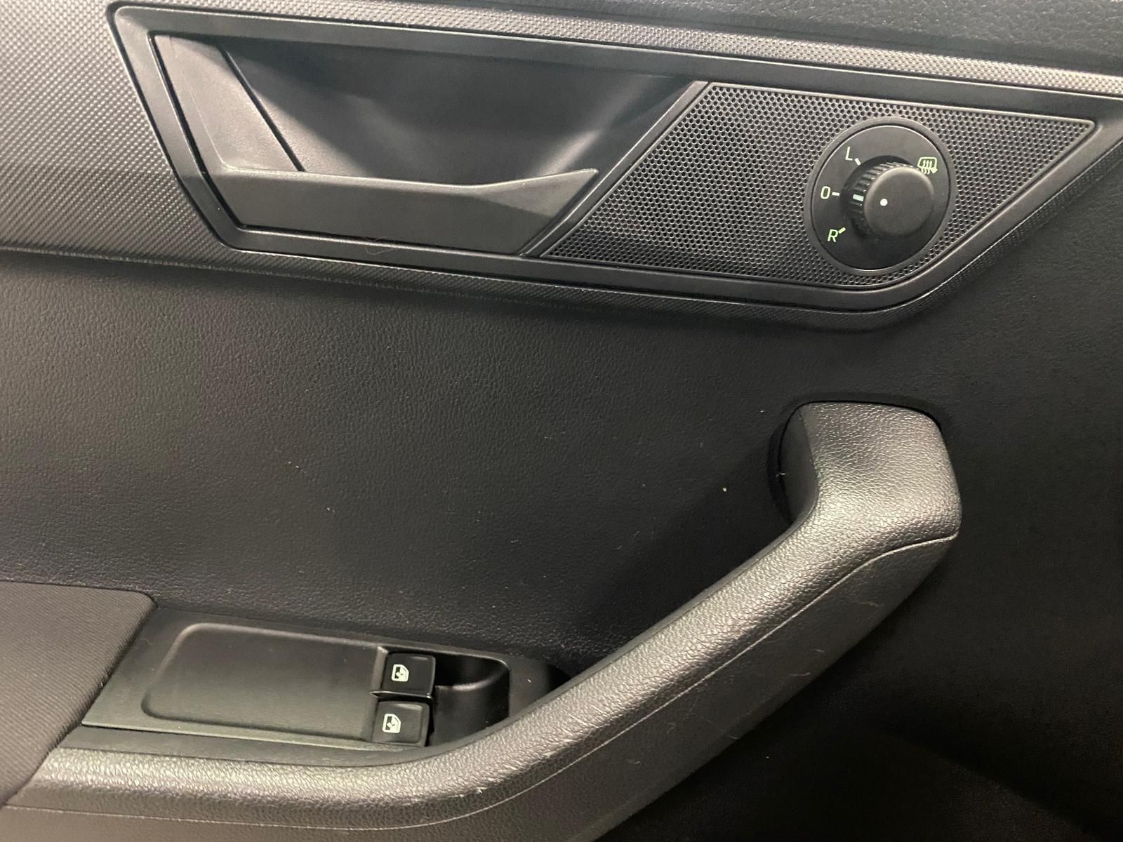 Fahrzeugabbildung SKODA Fabia 1.0 MPI Cool Edition Metallic+KLIMA+HU NEU