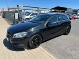 Mercedes-Benz A 180 BlueEfficiency Sitzheizung/ Navi/PDC/Leder
