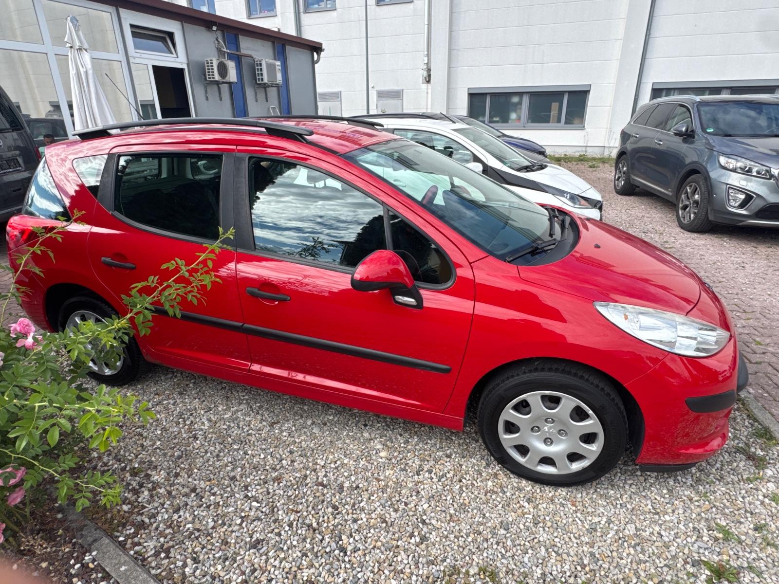 Peugeot 207 2009 — interior