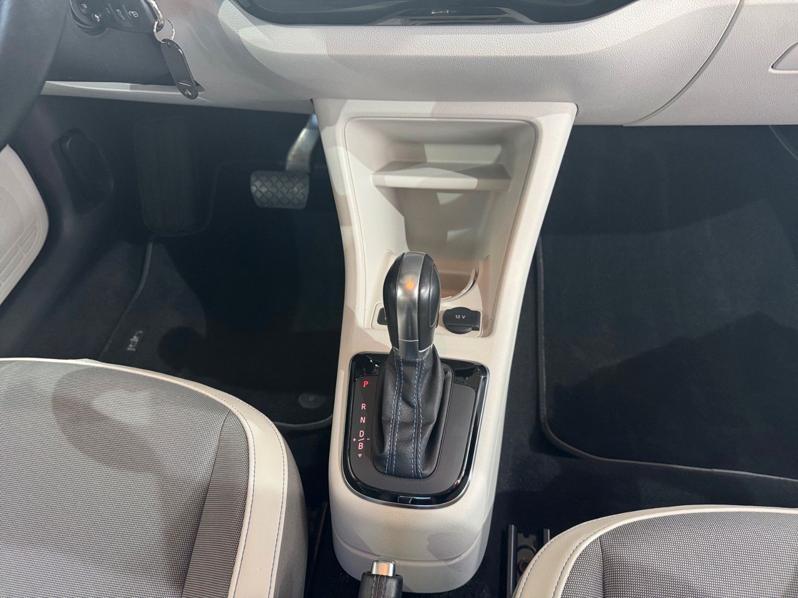 Fahrzeugabbildung Volkswagen e-up! high