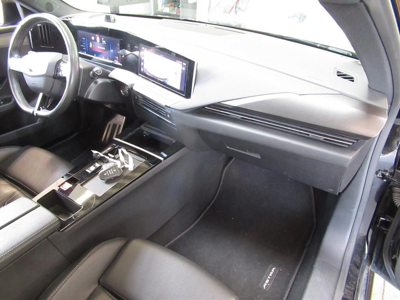 Fahrzeugabbildung Opel Astra L Lim. 1.6 HYBRID GS SPORT NAVI/LED/360°