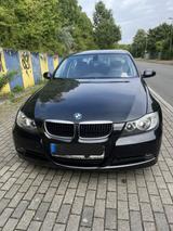 BMW 318i Top gepflegt mit neuem TÜV - BMW 318 aus 2008: 318i