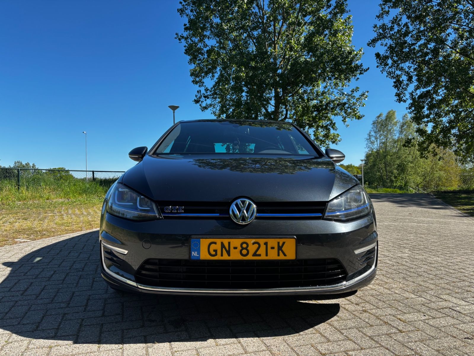 VW Golf