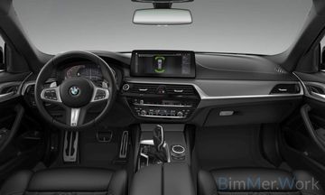 Fahrzeugabbildung BMW 520d M Sport Kamera DAB HiFi M Sportfahrwerk LED