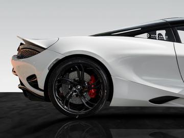 صورة مصغرة 16 لـ 2024 Mclaren 750S