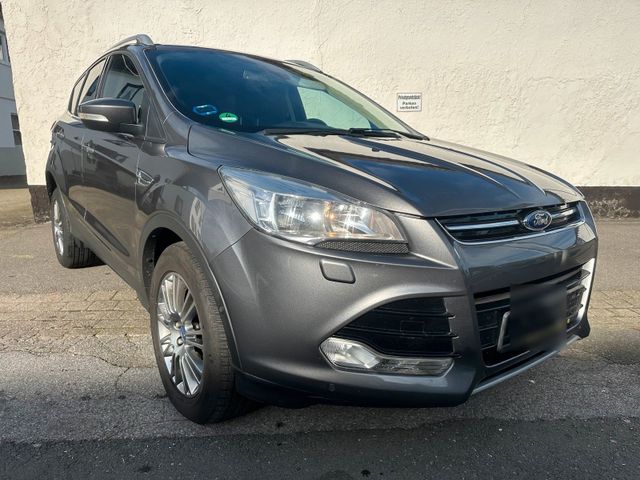 Ford Kuga 2.0 TDCI 4X4 110KW Titanium