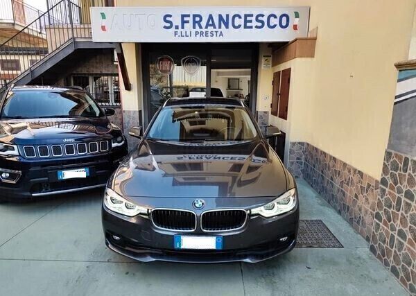 BMW Bmw 318d Touring Bus. Advantage 150cv - 2019