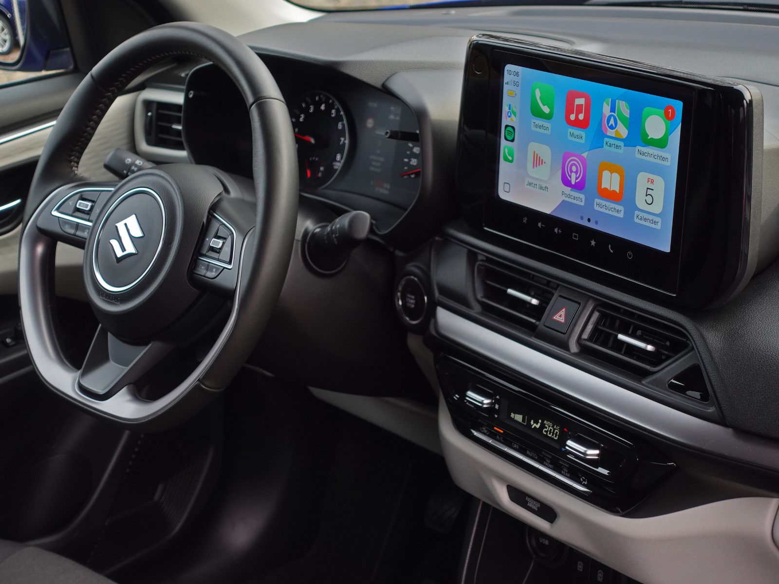 Fahrzeugabbildung Suzuki Swift 1.2 Comfort+ I.Hand Navi ACC Blind Spot