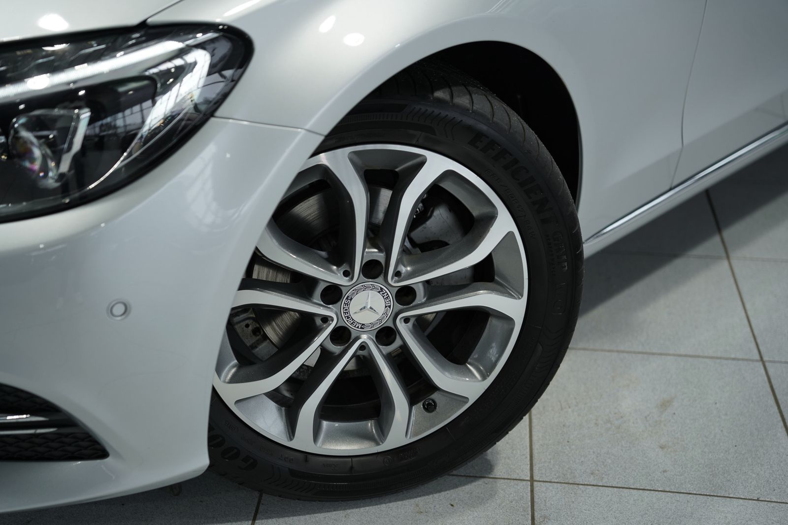 Mercedes Benz C 180
