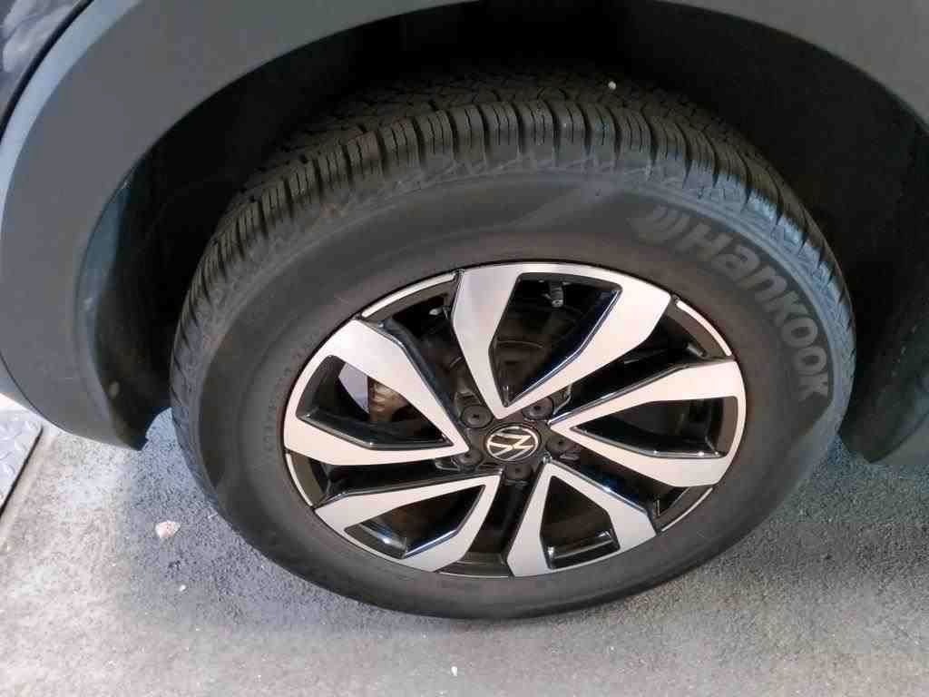 Fahrzeugabbildung Volkswagen T-Cross TSI LIFE ACC NAVI KAMERA GJ SITZH 1.H