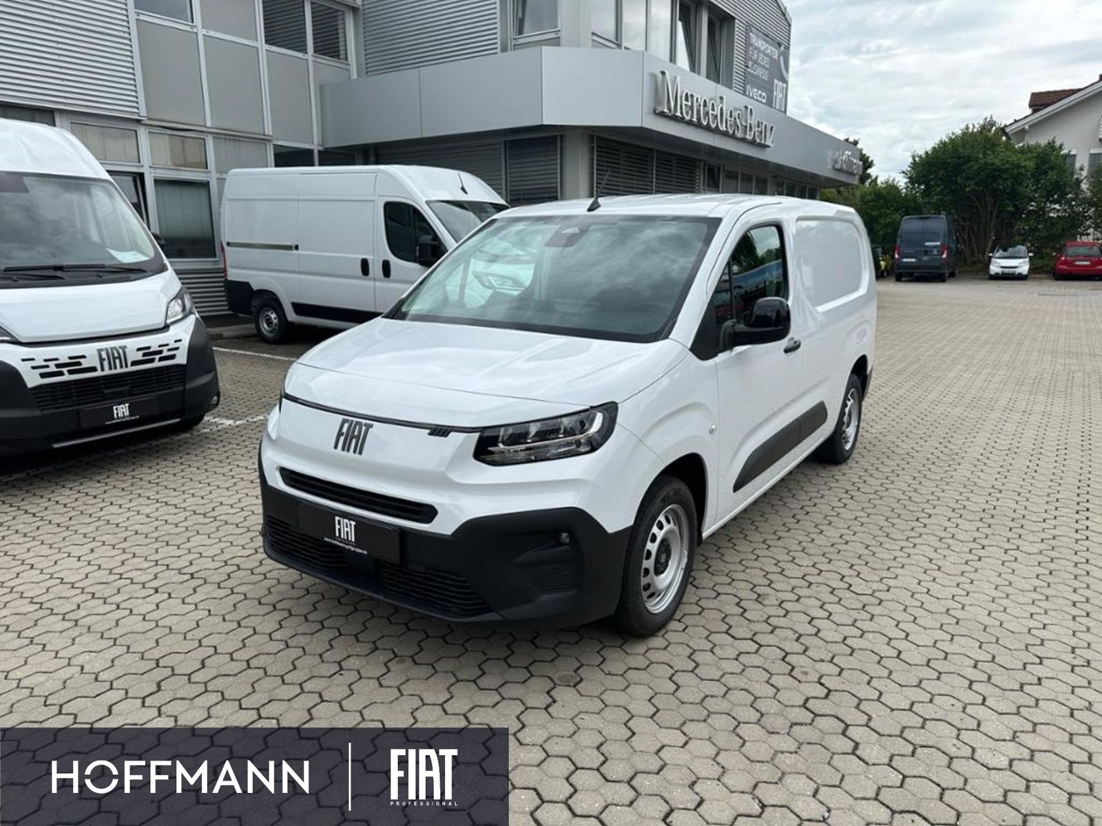 Fiat Doblo L2 CarPlay LaderaumHolz Durchladefunk