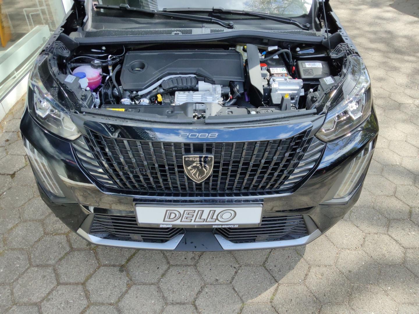 Peugeot 2008 Allure Hybrid 81kW AT AHk-abnehmbar Navi Gr