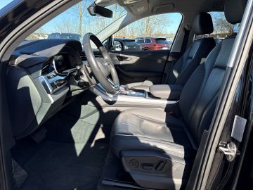 Audi Q7 - 9
