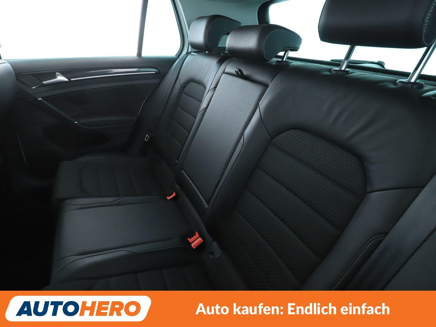 Volkswagen Golf VII 1.4 TSI Highline BMT Aut.*NAVI*BI-XENON