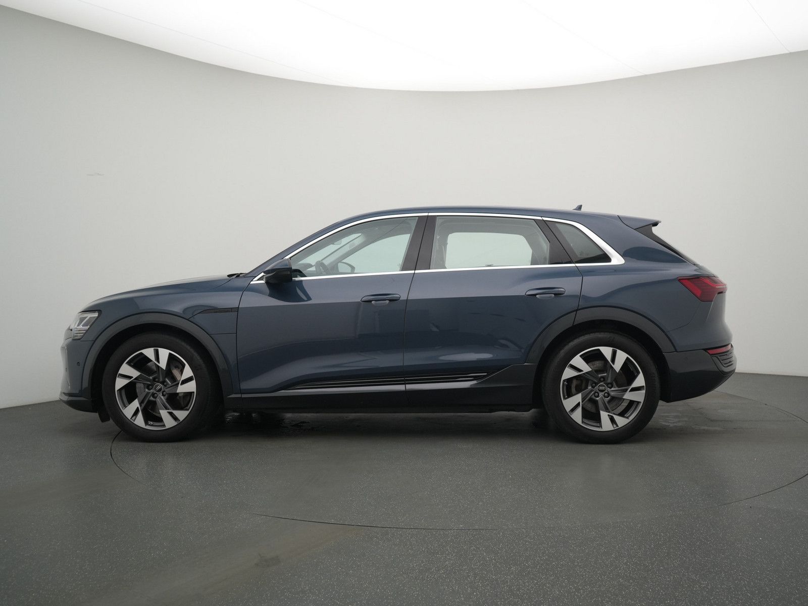 Audi Q8 e-tron - Bild 19