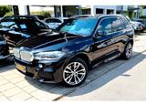 BMW X5 xDrive 4.0d M Sportpaket | Schwarz ... - BMW X5: 4.0