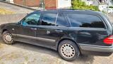 Mercedes-Benz E 320 T 4MATIC ELEGANCE - Mercedes-Benz E 320 aus 1998