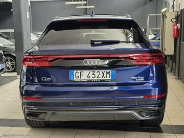 Audi Q8 - 5