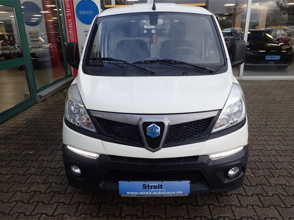 Fahrzeugabbildung Piaggio Porter NP6 Allrad 3-Seitenkipper LPG Singlewheel