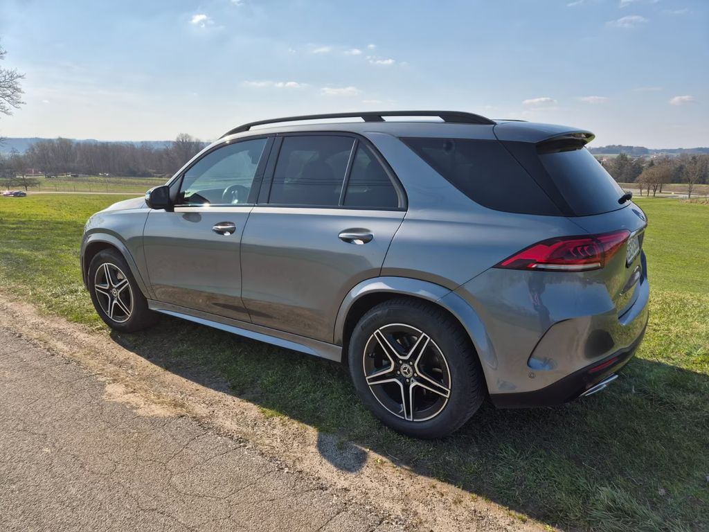 Image of Mercedes-Benz GLE 400
