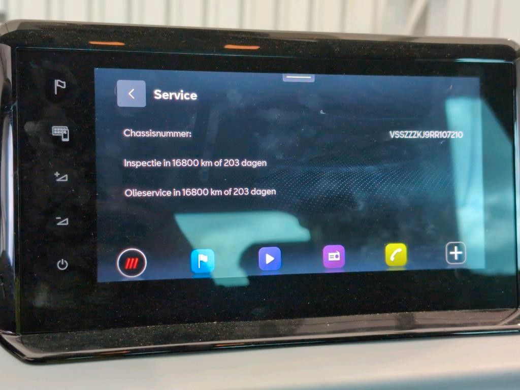 Fahrzeugabbildung SEAT Arona Style DSG LED NAVI GRA PDC DAB 1.HD