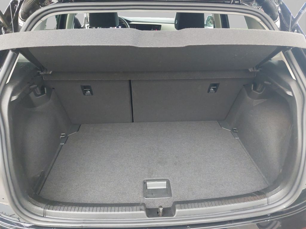 Fahrzeugabbildung Volkswagen Polo 1.0 TSI Move LED Navi SHZ