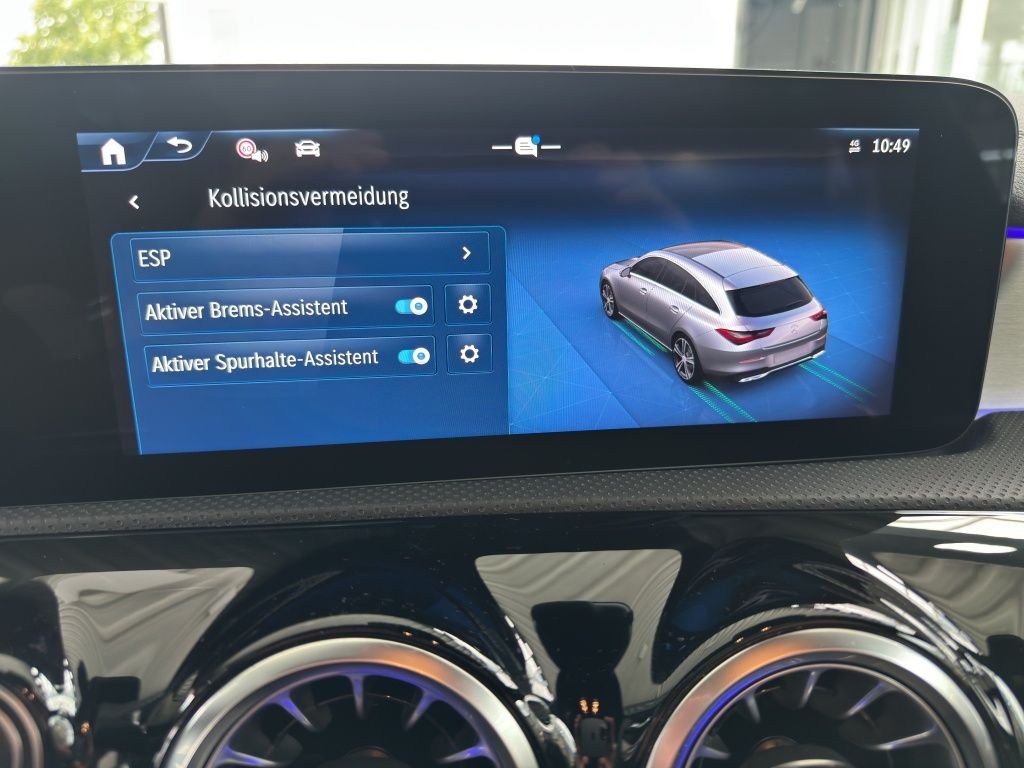 Fahrzeugabbildung Mercedes-Benz CLA 200 Shooting Brake AMG*Night*DISTR.*PDC*RFK