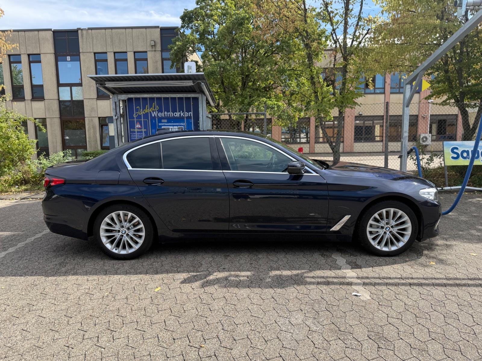 BMW 530e iPerformance - Luxury Line