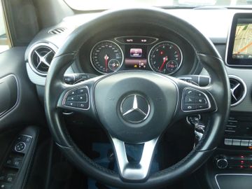 Mercedes-Benz B -Klasse  B 180 7G-DCT S-Tourer Style LEDNavi