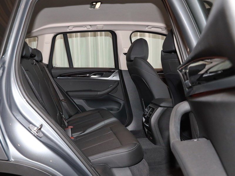 BMW X3 - Bild 11