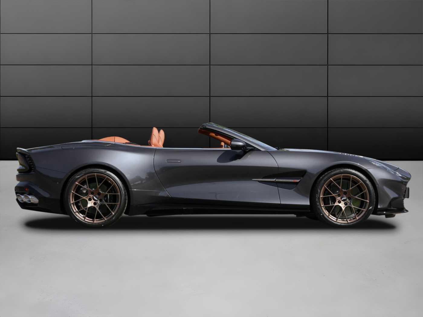 Aston Martin Vanquish Volante