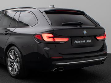 Fahrzeugabbildung BMW 530d Tour Luxury Line AHK Pano H/K Kamera DAB