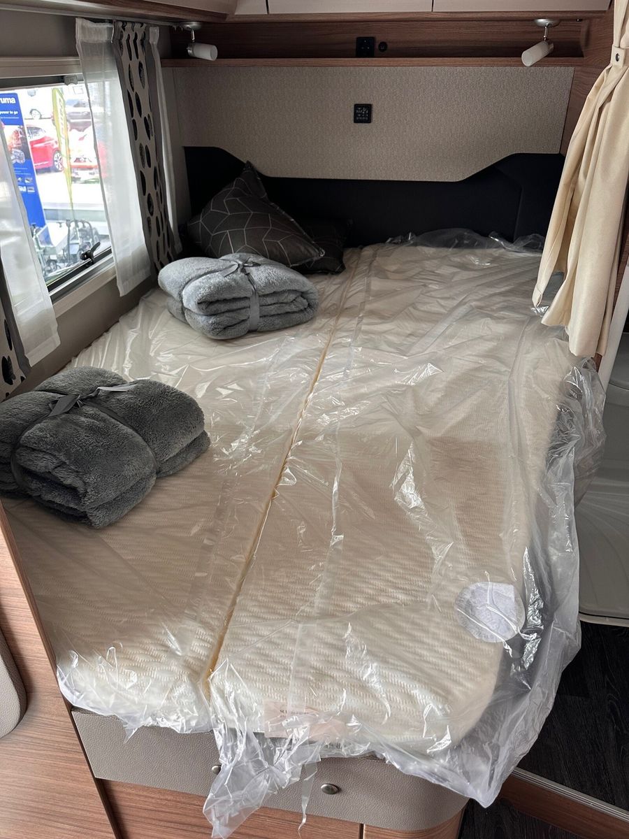 Fahrzeugabbildung Knaus Van TI VANSATION 550 MF AHK Rahmenfenster L-Sit