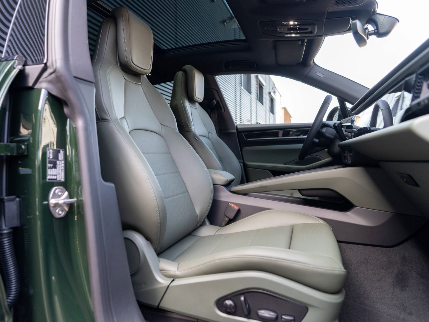 Porsche Macan - Bild 25