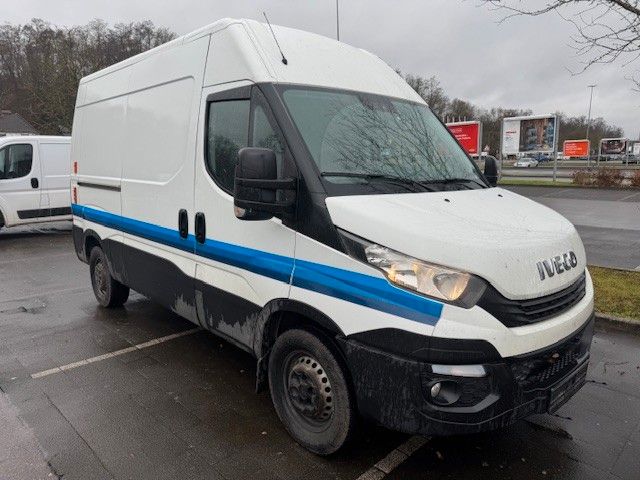 Fahrzeugabbildung Iveco DAILY 35S18 L2H2 KOFFER DHOLLANDIA LADEBORD