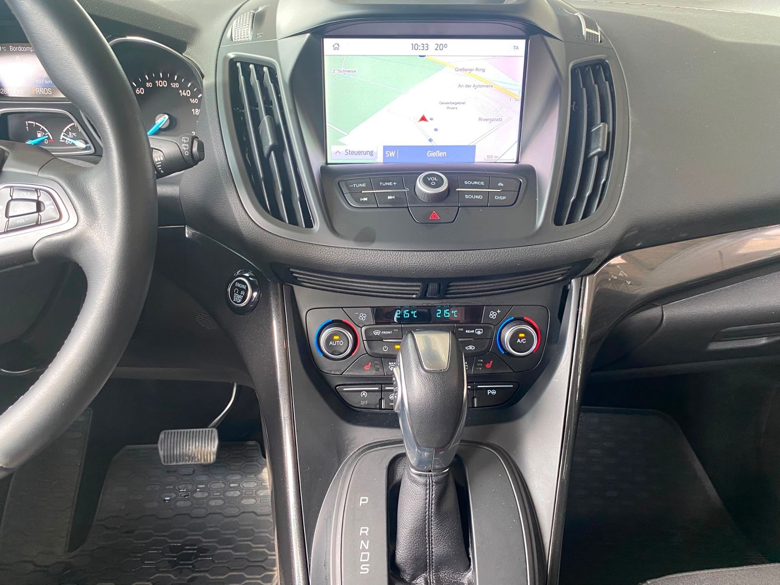 Fahrzeugabbildung Ford Kuga Titanium AWD AHK XEN NAV RFK