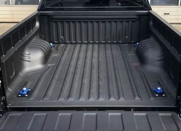 Bild 13 Isuzu D-Max Space Cab 4WD LSE zGG 3500kg f. Wohnkabine