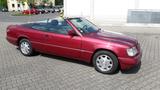 Mercedes-Benz E 220 Cabrio Oldtimer - Mercedes-Benz E 220 Oldtimer