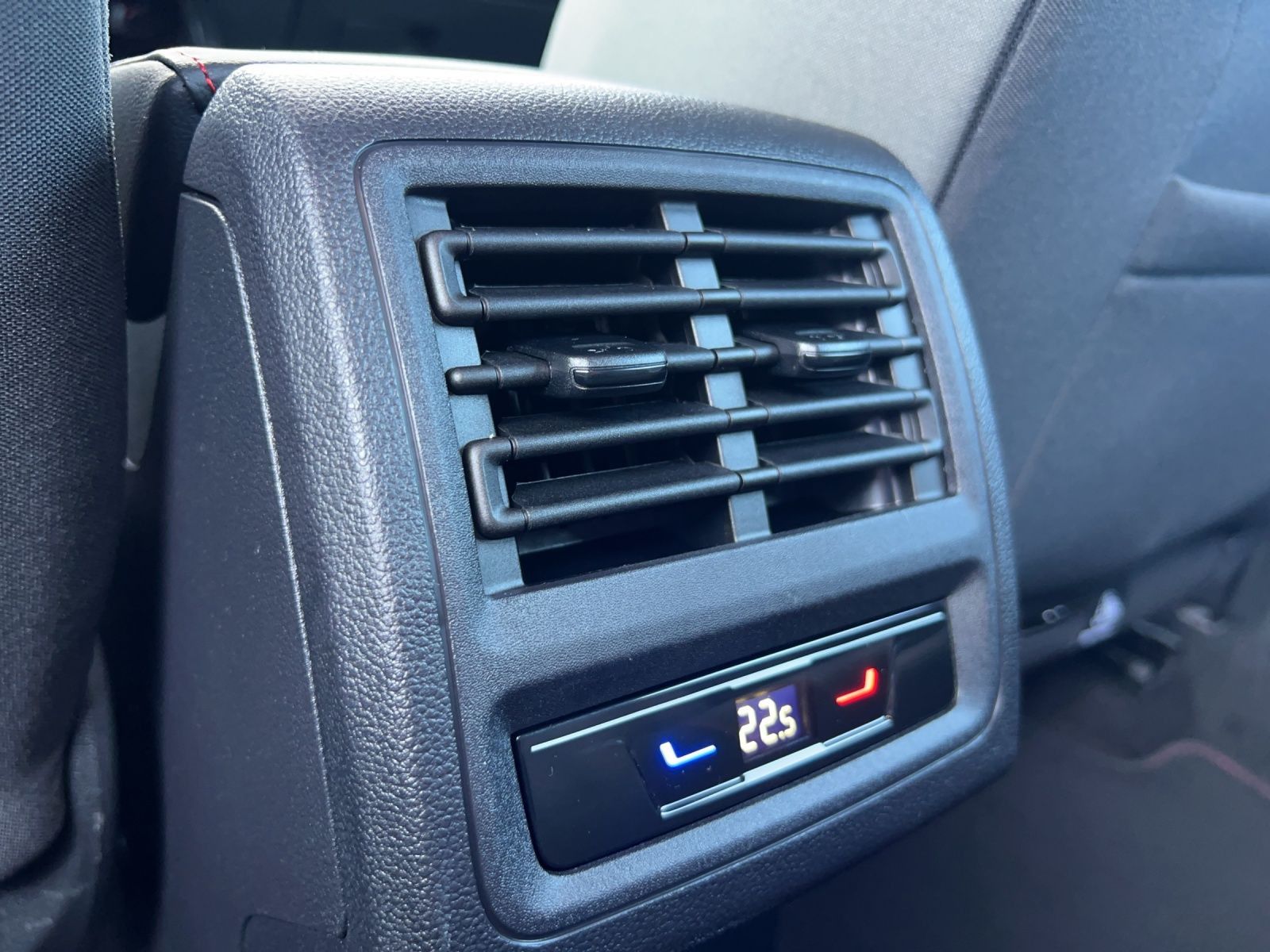 Golf VIII GTI 2.0 TSI DSG LED*CarPlay*Klima