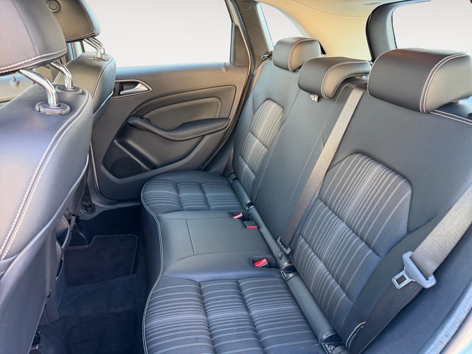 Mercedes-Benz B 180 CGI BE Automatik,Xenon,Distronic,SHZ,PTS