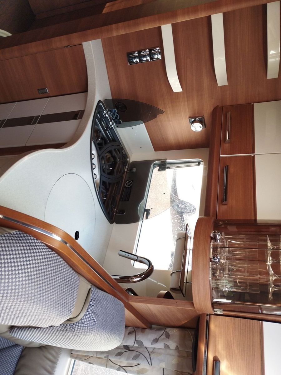 Fahrzeugabbildung Carthago chic c-line I 4.9 LE L hydr. Stützensystem, Luft