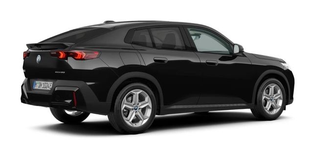 Foto Nummer 2: BMW iX2