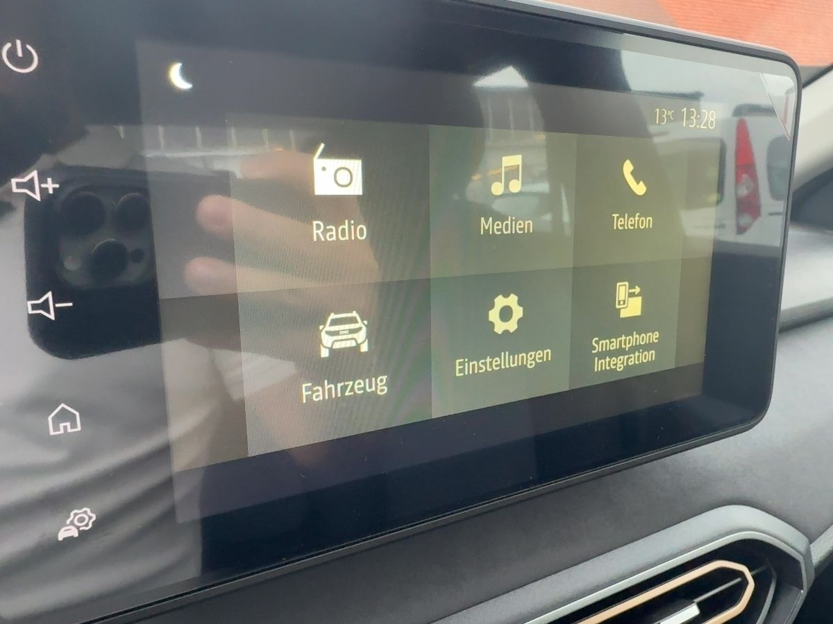 Fahrzeugabbildung Dacia Sandero Stepway Extreme TCe 110 Cityp. + SHZ