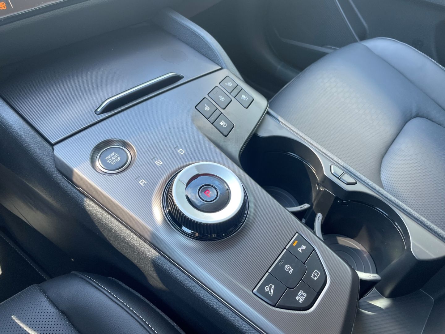 Fahrzeugabbildung Kia Sportage Spirit Sitzbelüftung, 360Kamera, HeadUp