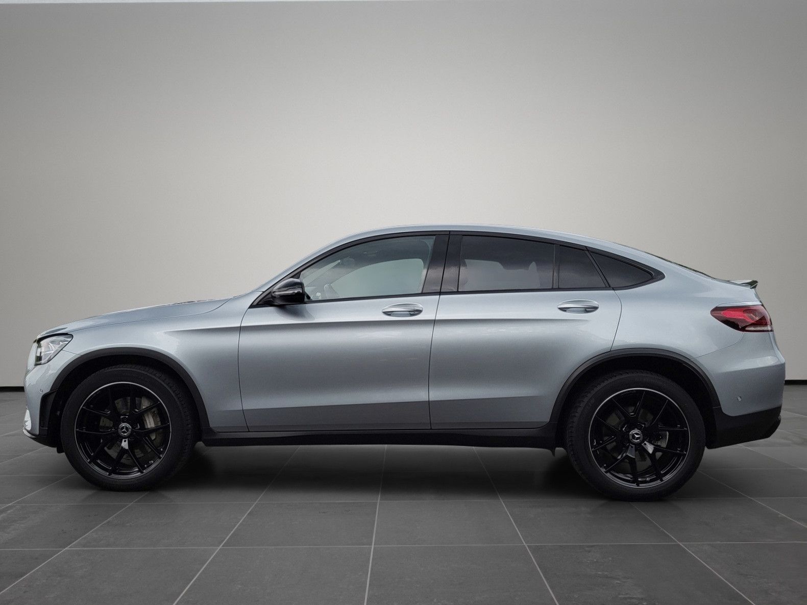 Mercedes-Benz GLC 220 d Coupe 4Matic AMG Line PANO R-KAM NIGHT foto 2