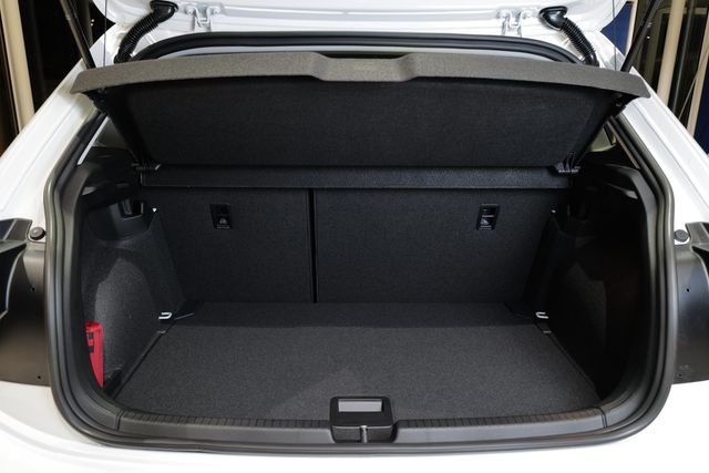 Volkswagen Polo 1.0TSI DSG Energy RKAM ACC LED