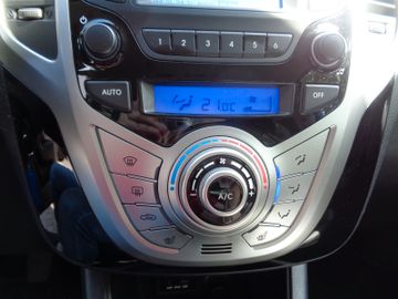 Bild 13 Hyundai ix20 1.4 90PS EDITION 20 PDC SHZ BT GJR USB