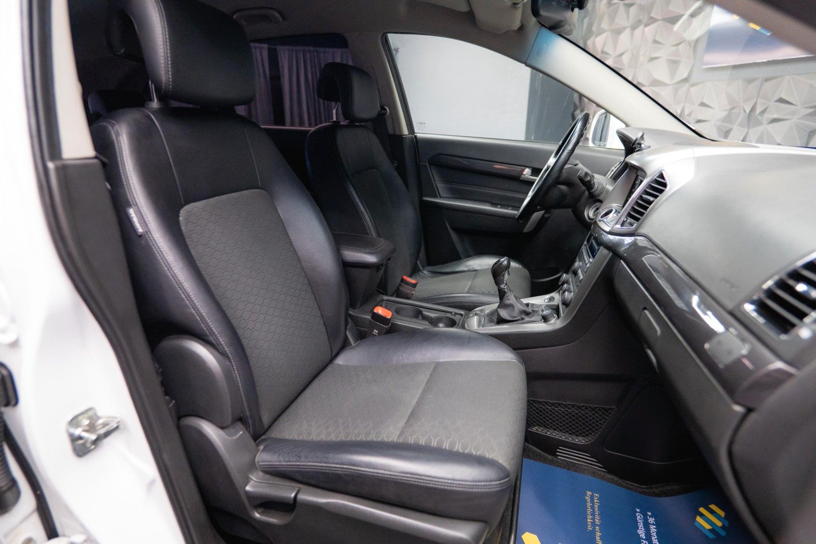 Fahrzeugabbildung Chevrolet Captiva 2.2 D LT+ 2WD Sport | 7 Sitze | 19 Zoll