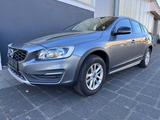 Volvo V60 Cross Country D3 - NAVI + SHZ + BLIS - graue Volvo V60 Cross Country