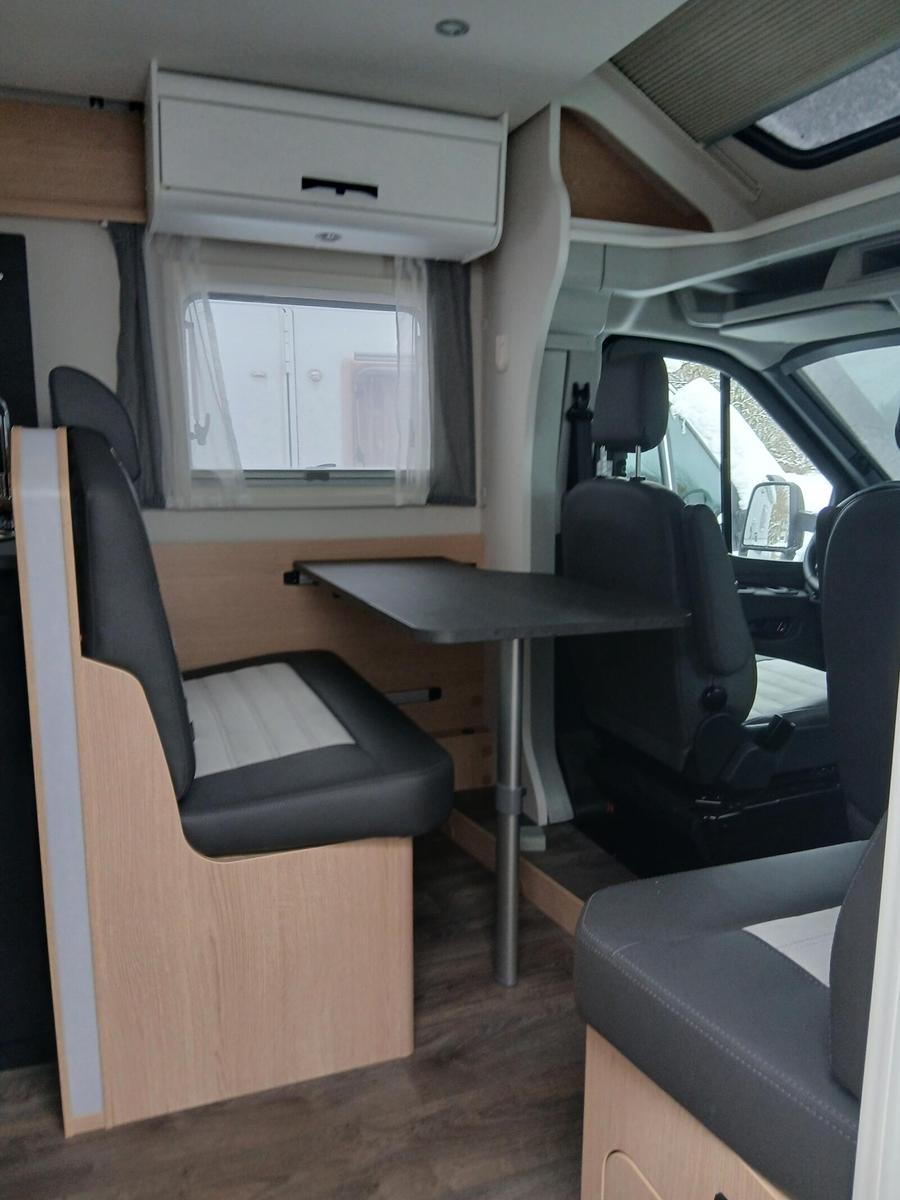 Sunlight Adventure T Ford 680 